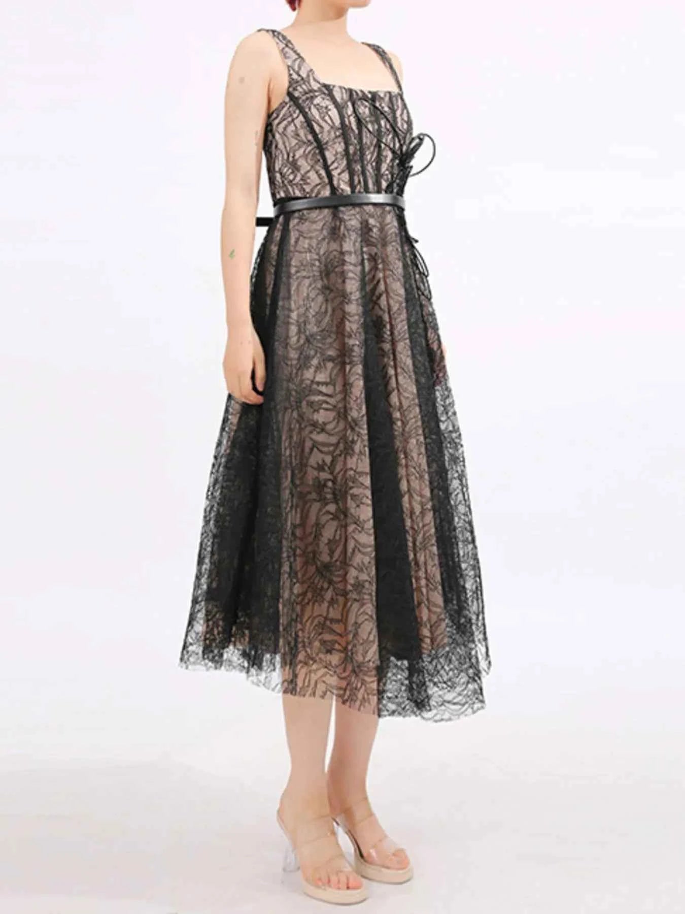 Lace Square Neck Midi Dress 20481782-e11a-4bb5-a449-55dcaf73ac88-Max-Origin