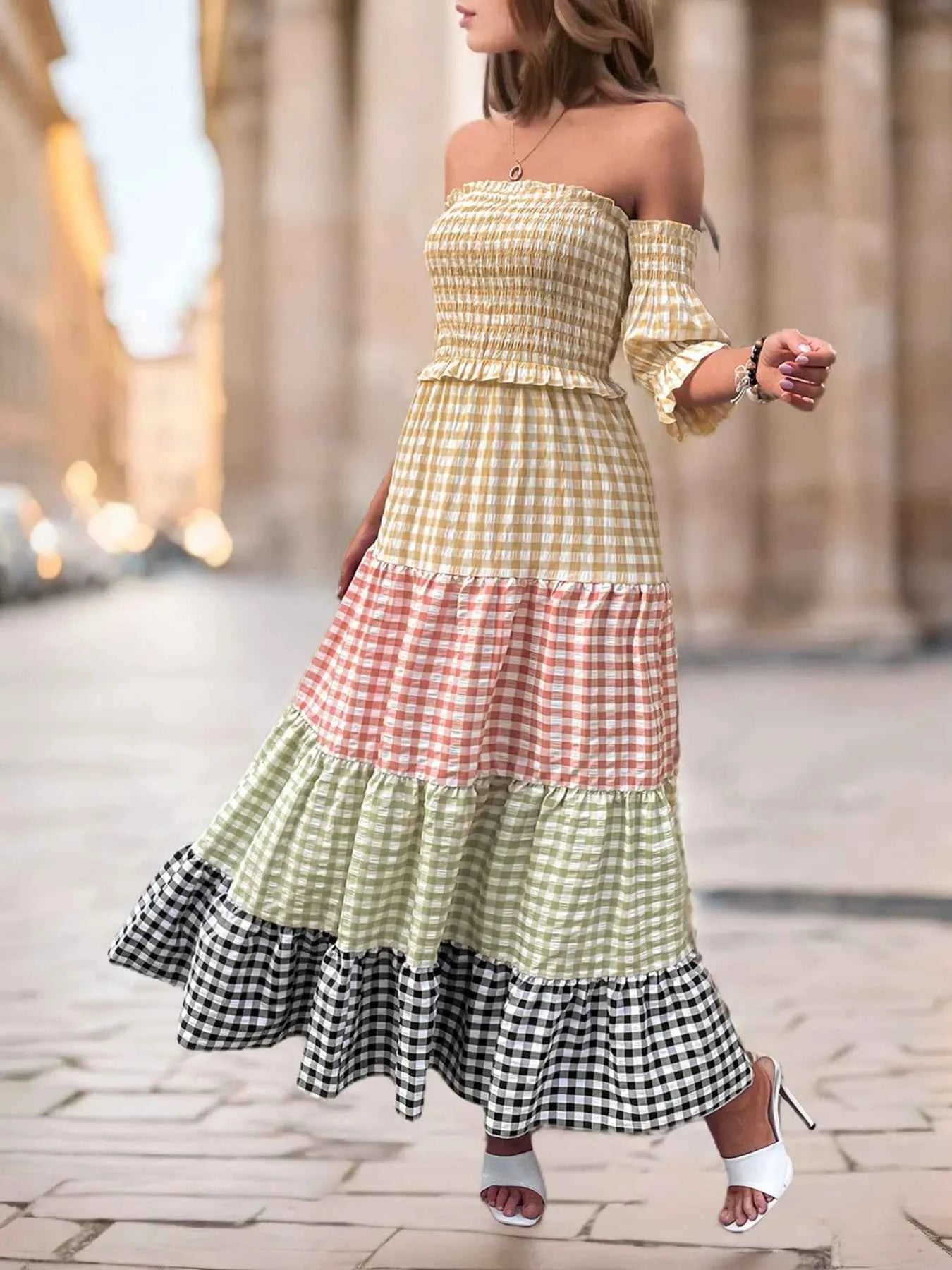 Color Block Plaid Off-Shoulder Maxi Dress 205576b349b44d459409a33a6cfae67c-Max-Origin