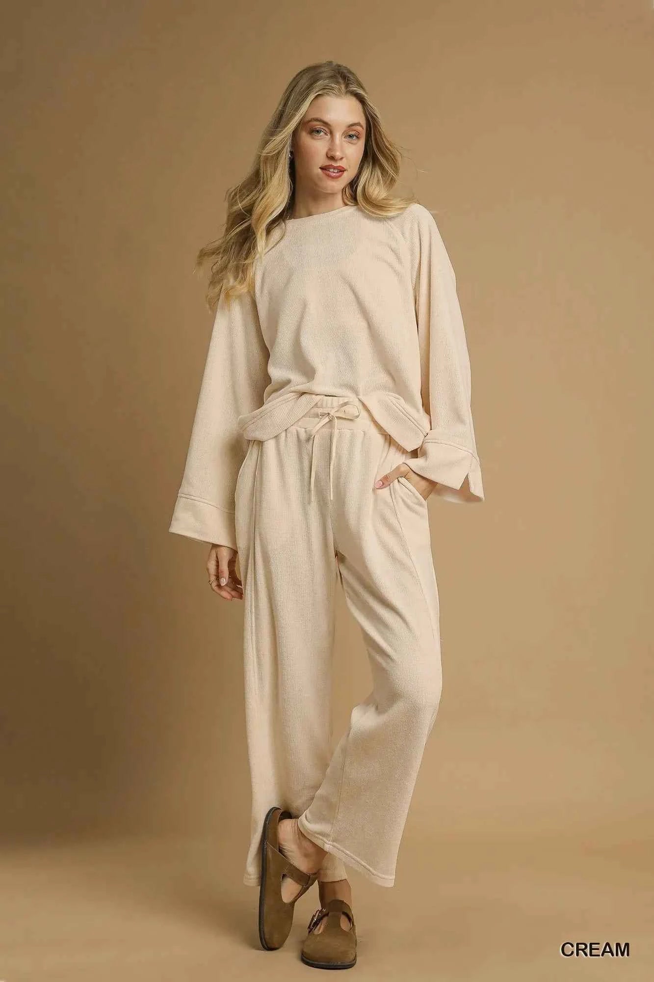 Umgee Drawstring Wide Leg Pants 2066929f-b20d-4573-8cd0-a7e89b5858b6-Max-Origin