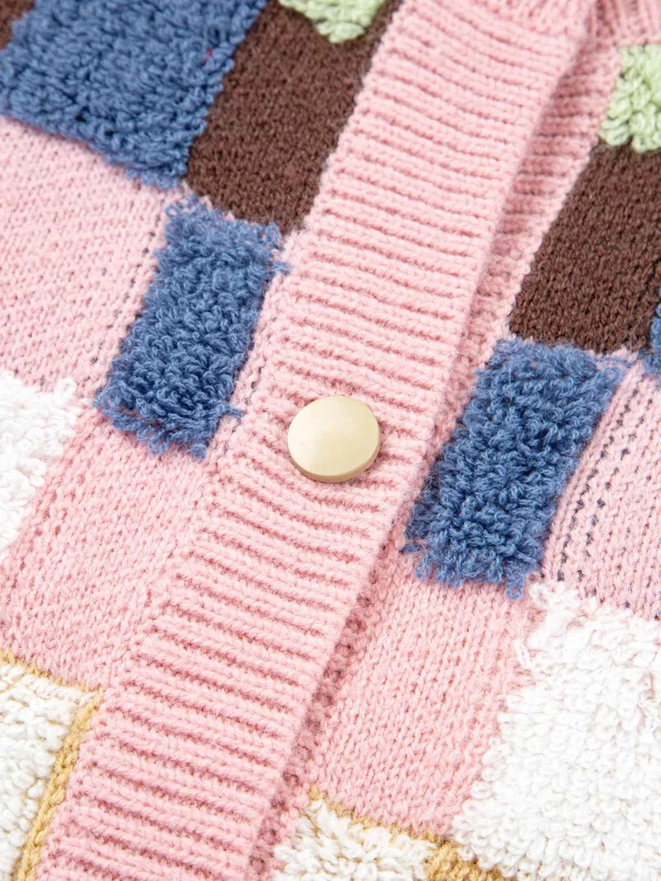 Checkered Pattern Button Front Cardigan 20acbb160a94413fb45d4729185e056a-Max-Origin