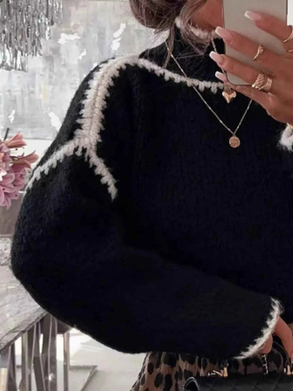 Contrast Trim Turtleneck Long Sleeve Sweater 20fd554b-5dce-45e8-b070-c9041f5383fd-Max-Origin