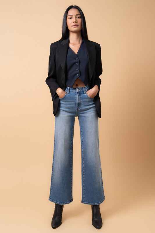 HIGH RISE RELAXED WIDE LEG MEDIUM DENIM 21505718_9364a508-eec1-4b3d-b1b0-8f5e7e0649ac