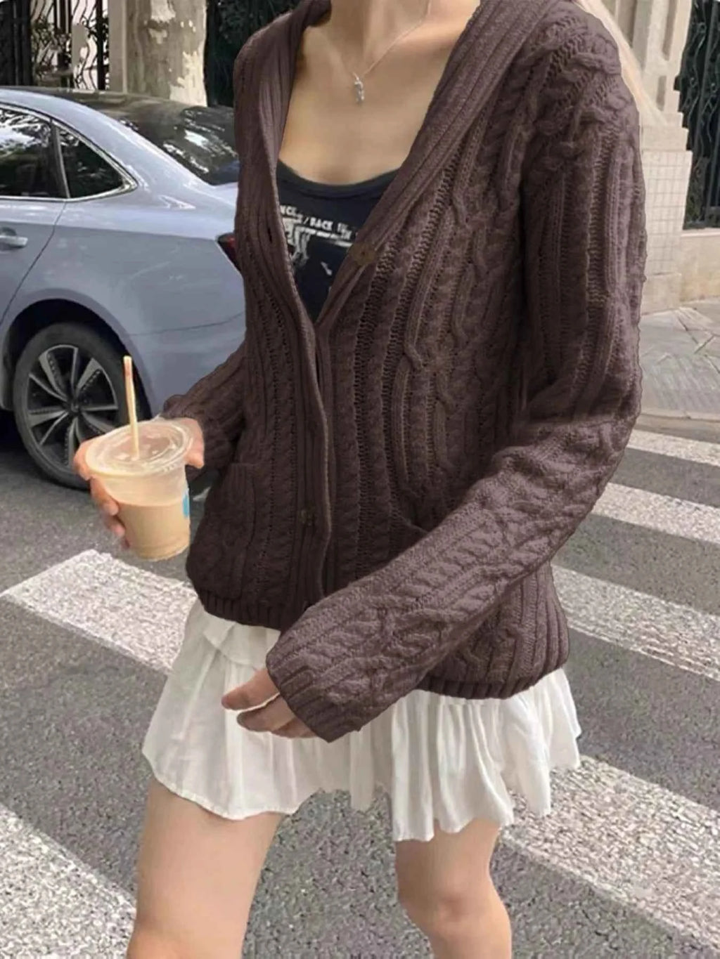 Cable Knit Button Up Cardigan 2161540c-e4d1-4248-8c1a-9e3735b22753-Max-Origin