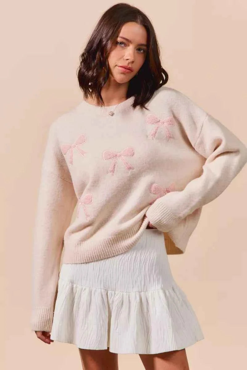SO ME Embroidered Ribbon Round Neck Sweater 21a40499757b45a4add9e1e4b419eebf-Max-Origin