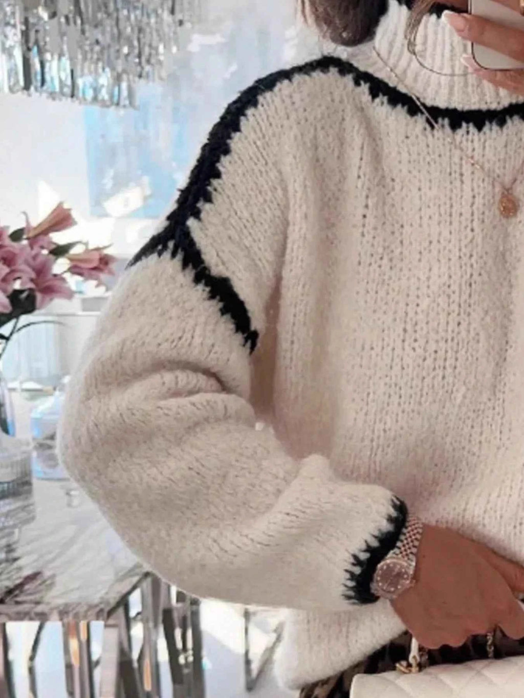 Contrast Trim Turtleneck Long Sleeve Sweater 220c0fa8-e3dc-4f92-b67b-1e71ab7aa0bb-Max-Origin