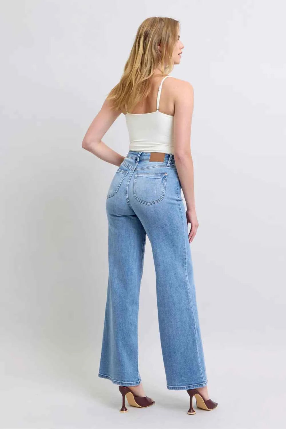 Judy Blue Full Size Wide Leg Jeans with Pockets 23ac25c7-bca3-4944-b426-19f566ffaa9b-Max