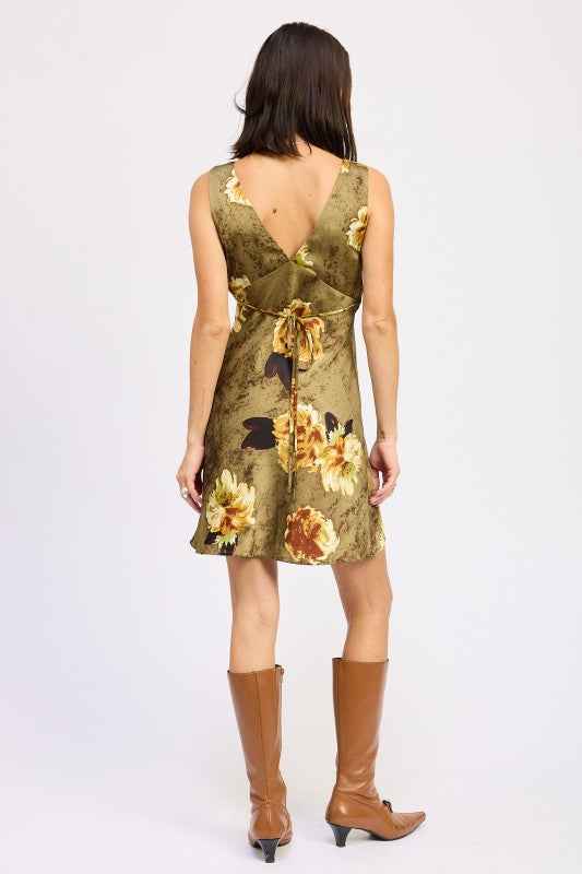 BIAS CUT MINI FLORAL DRESS 24143902_5ddd1119-5930-4935-96aa-a10b4b4d9eda