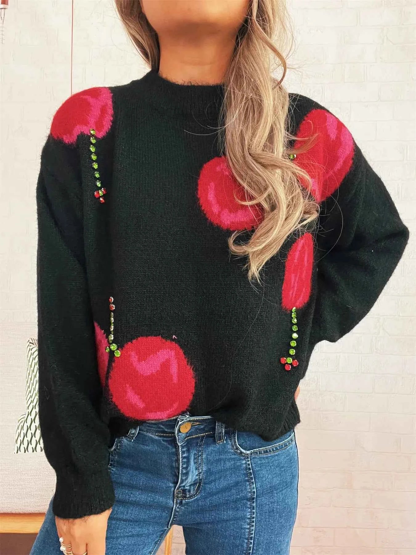 Contrast Cherry Round Neck Sweater 2415f8e3ef0349ad8839834306687623-Max-Origin