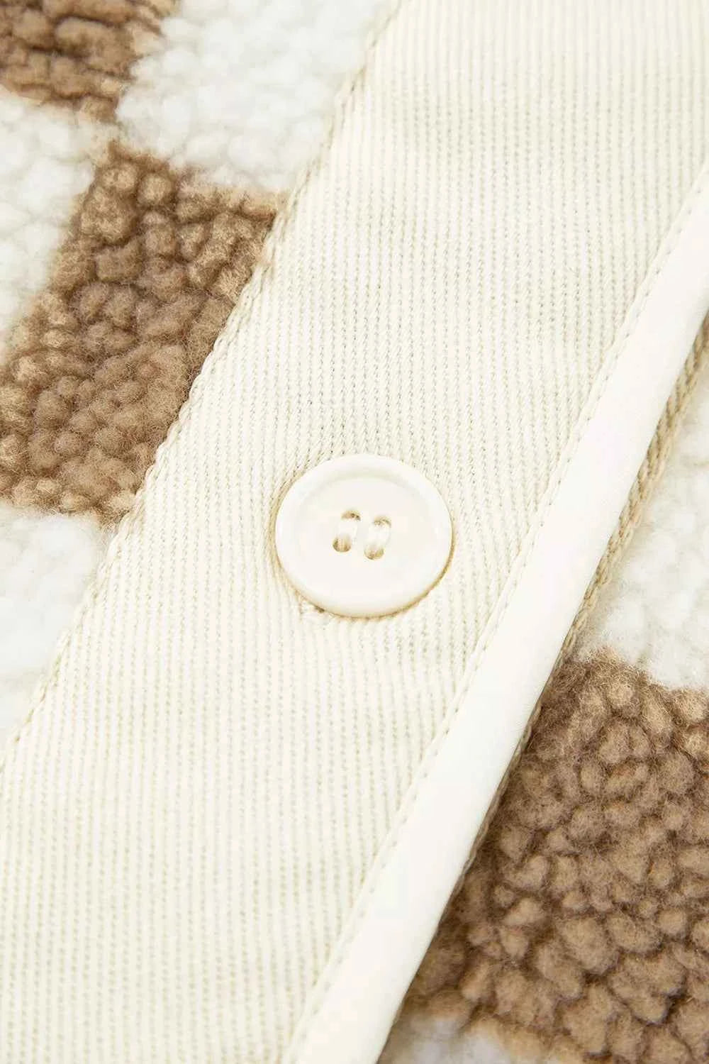 Checkered Sherpa Oversized Button Up Jacket 2430d6b5-f9de-402b-bb99-ff2090a34bb4-Max-Origin