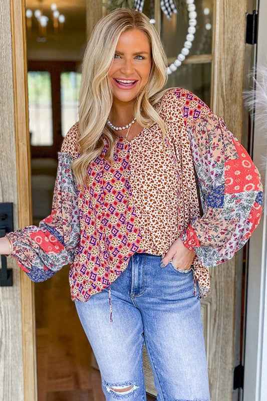 Floral Printed Long Sleeve Tied V Neck Blouse 24705116_9a92d601-0c71-4fb1-ae39-ff3a0e8cea82