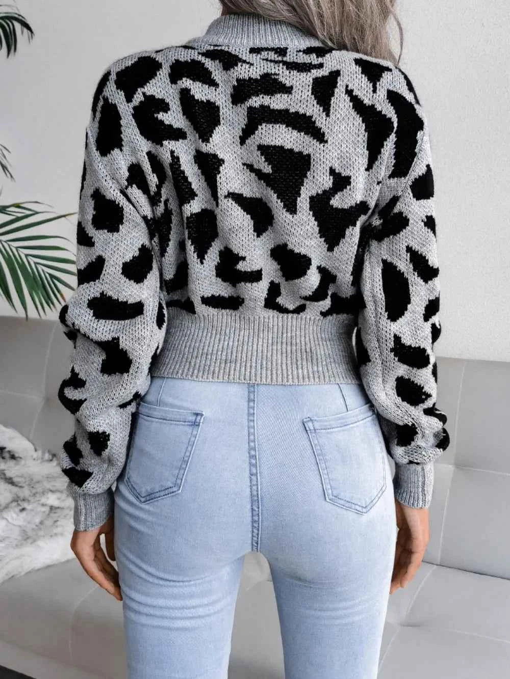 Leopard Round Neck Dropped Shoulder Sweater 24cdacb0-082e-42af-80c4-b7495aa03a5f-Max