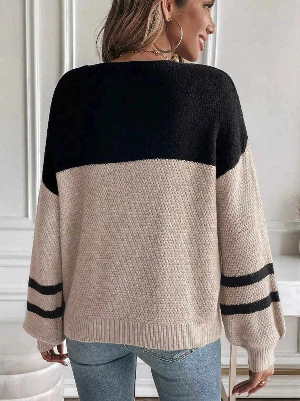 Color Block Knit Striped Sleeve Detail Casual Sweater 257a42fe-2352-47ab-8a79-6f3f56da67ed-Max-Origin