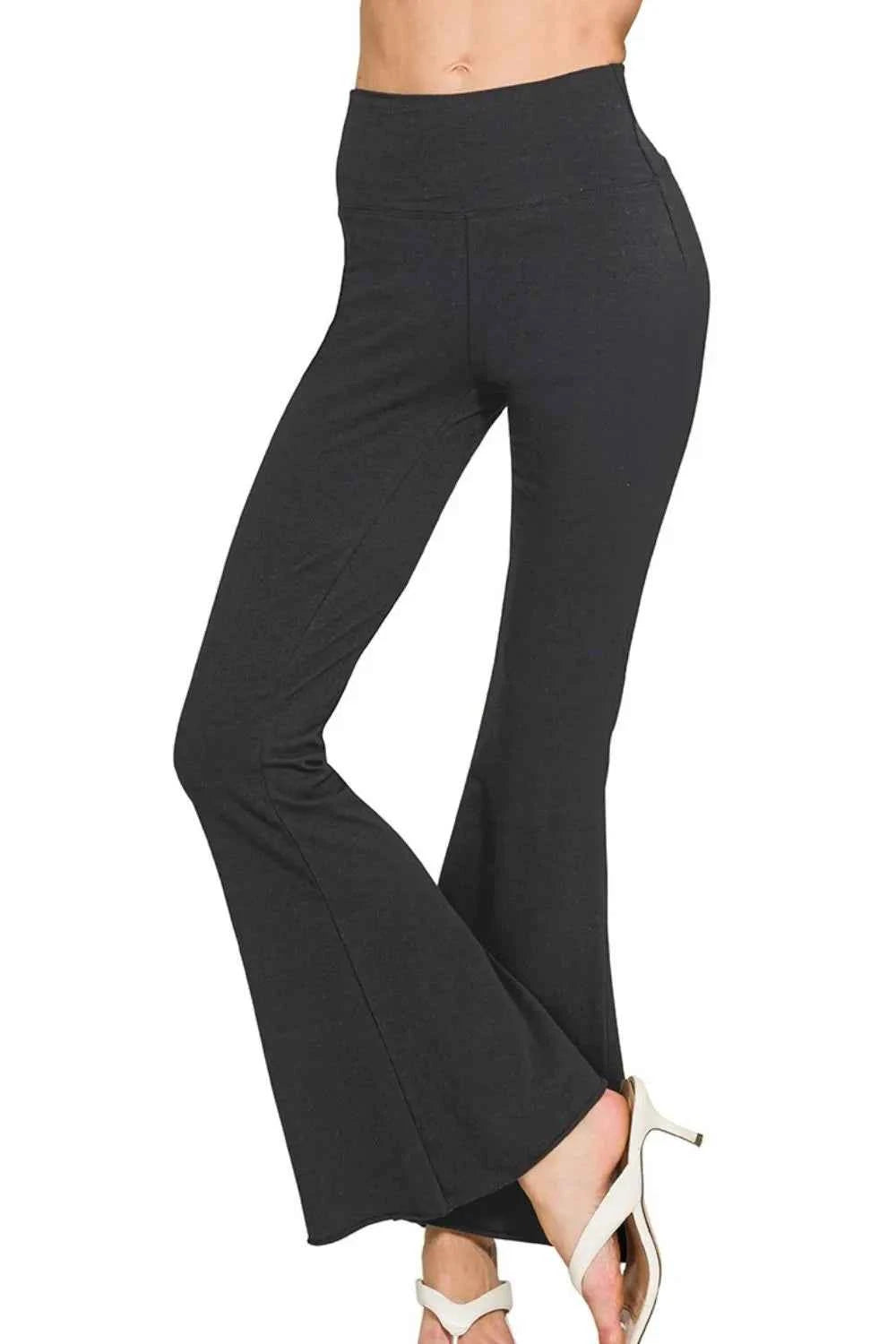 Zenana Raw Edge Hem Flare Yoga Pants 25982444-36b3-4933-a629-a60a85d38b48-Max-Origin