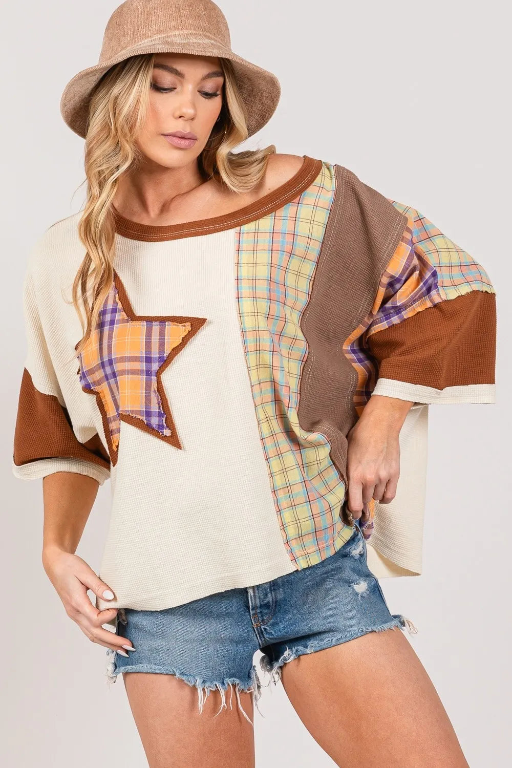 SAGE + FIG Full Size Round Neck Plaid Star Patch T-Shirt Plus Size Mocha 25c9d80a-3bb0-4fd0-99c5-993b9e061493-Max