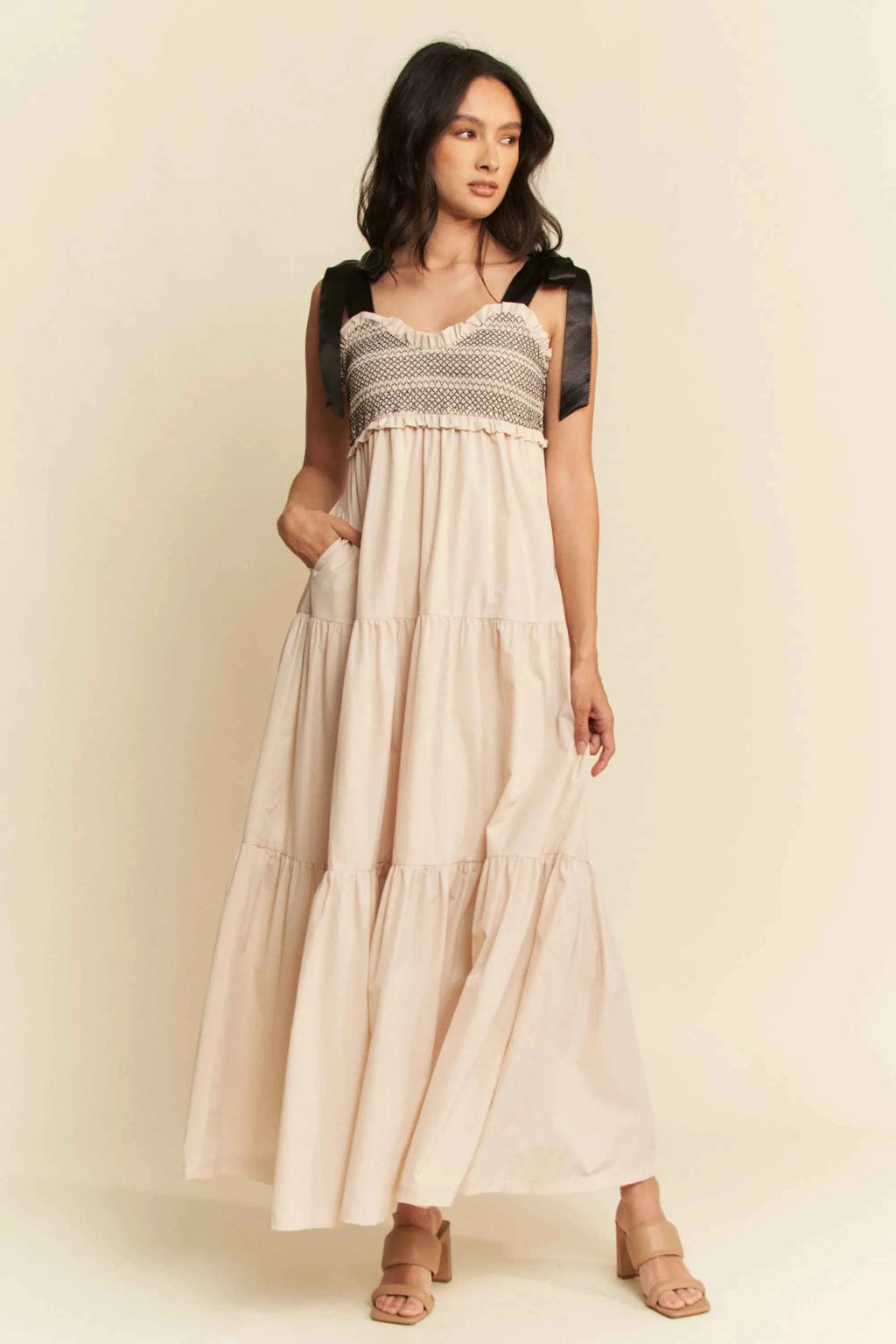 Davi & Dani Multi Contrast Smocked Bodice Straps Maxi Dress 25d4fb42a88b4113a7cb517ed1d238a3-Max-Origin