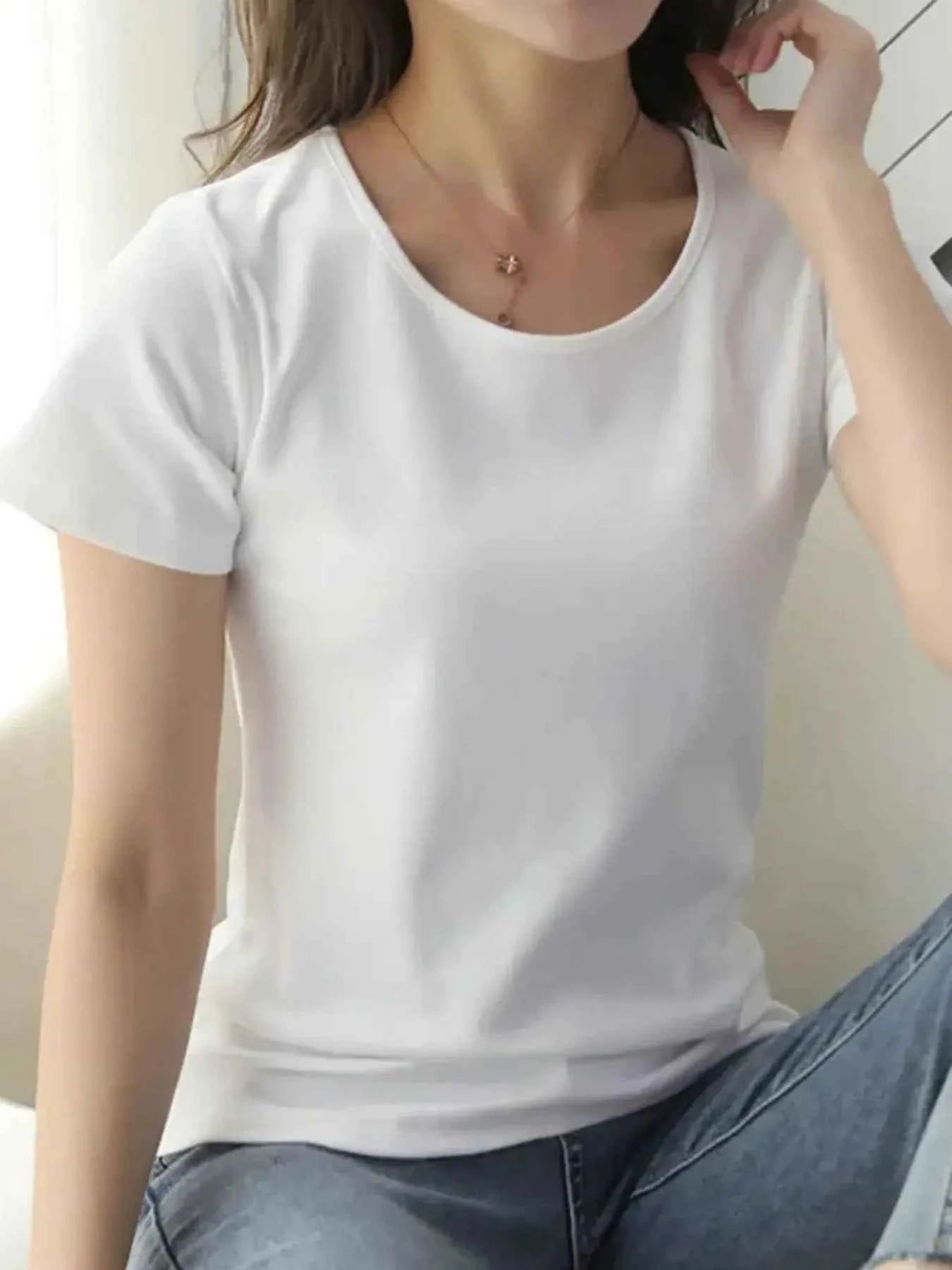 Round Neck Short Sleeve T-Shirt 263551c3-2867-4889-ac81-74c8a65a7277-Max-Origin