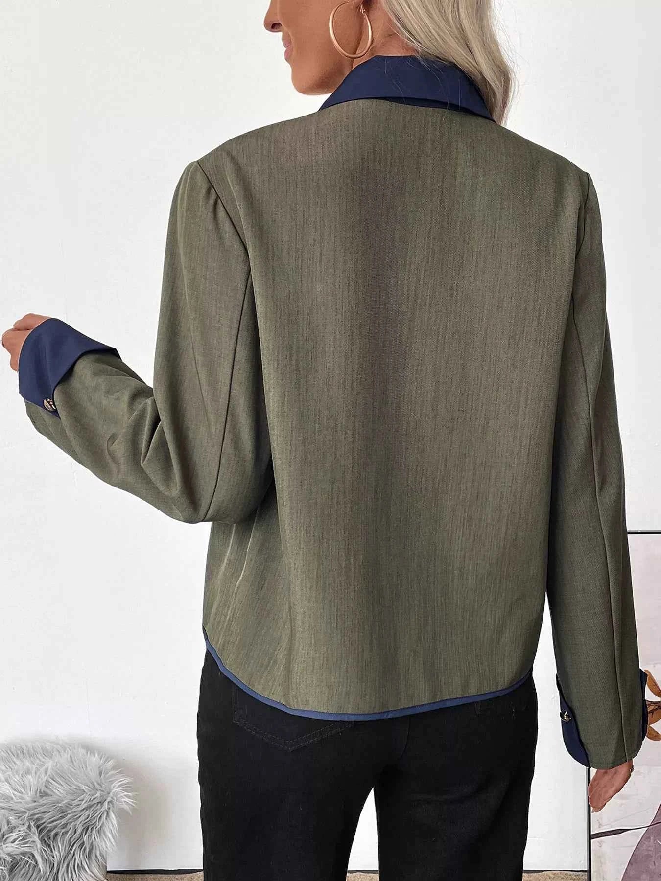 Contrast Trim Button-Up Jacket 26c7de64d4c34c44899b50b73057af37-Max-Origin