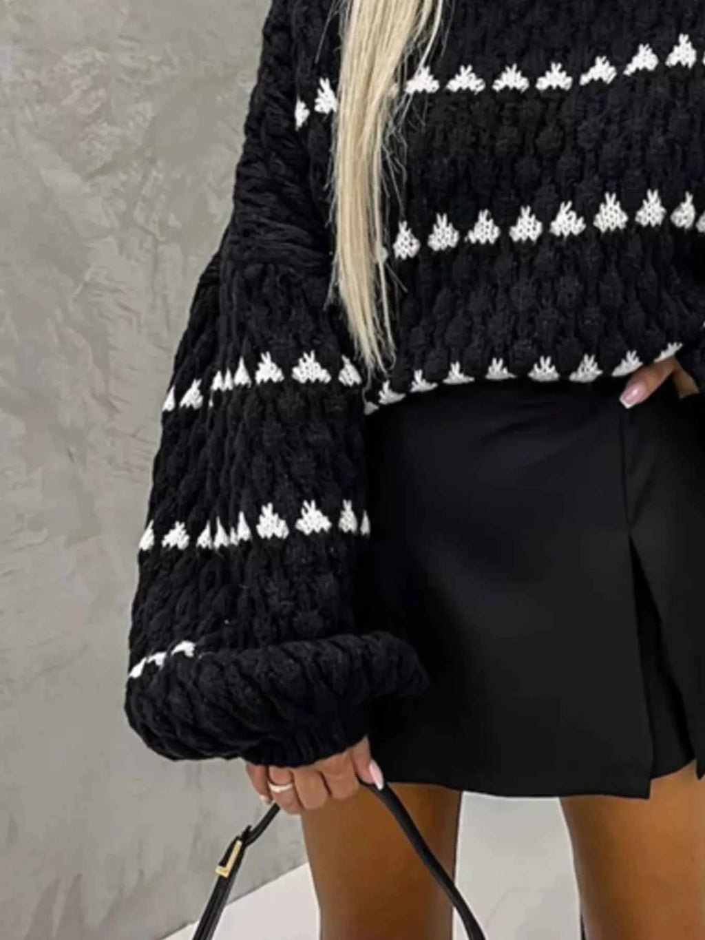 Chunky Knit Striped Sweater with Balloon Sleeves 26e69d5b-b94c-4906-a2b7-369b5865637a-Max-Origin