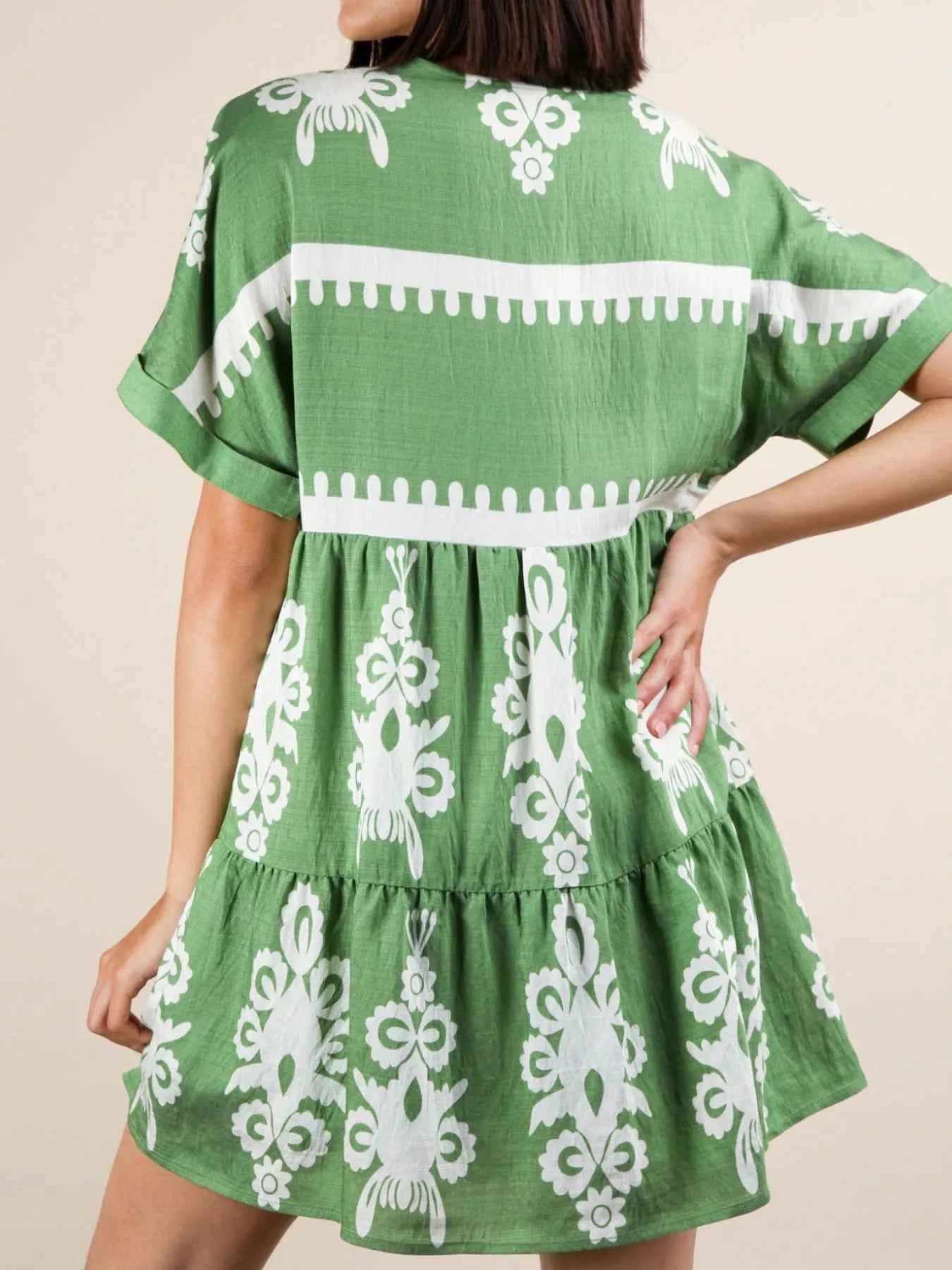 Printed V-Neck Short Sleeve Mini Dress 287fde2b-43ad-48b5-937c-161378110211-Max-Origin