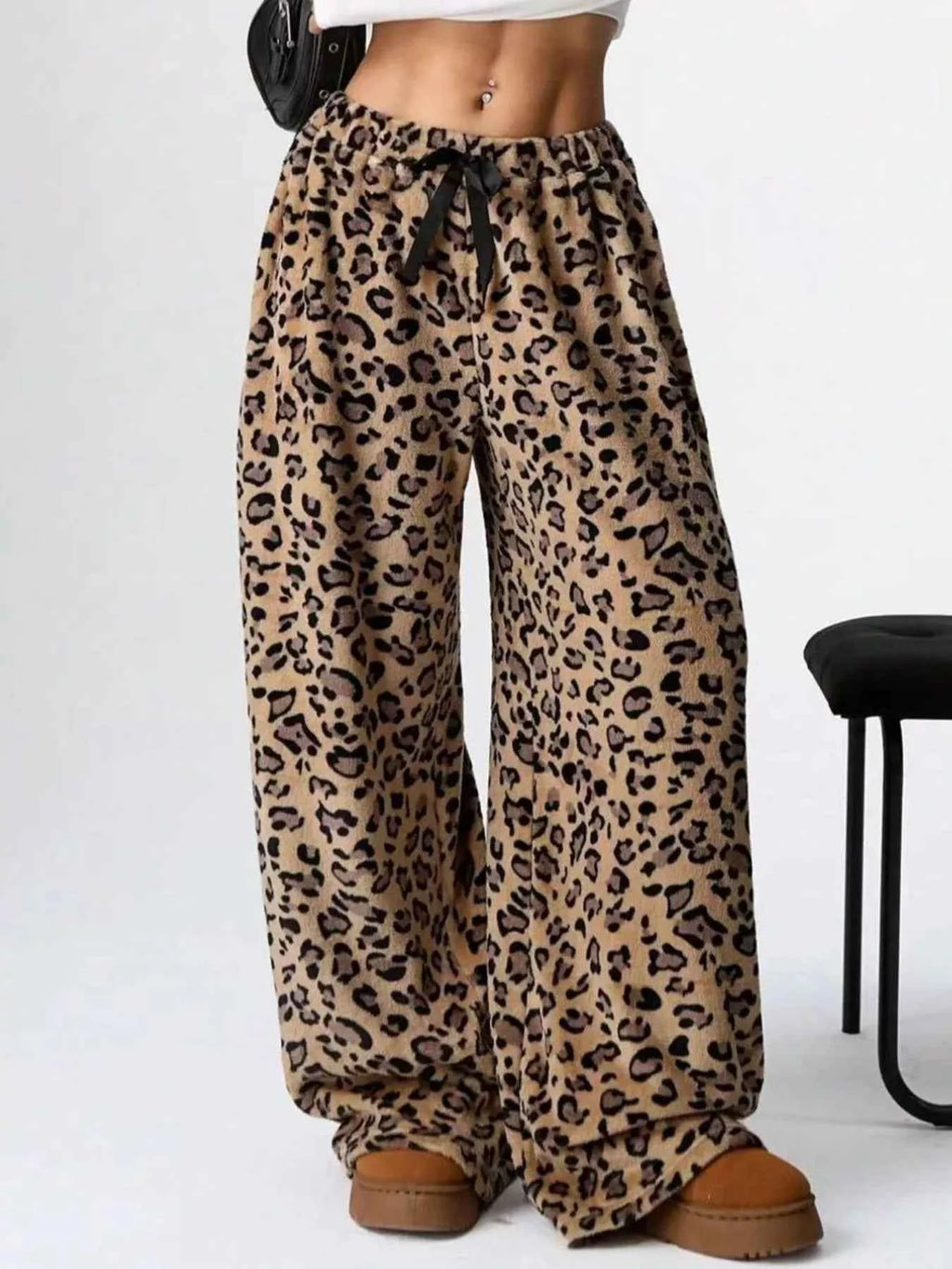 Leopard Wide Leg Pants 2947a2d1-751a-47b5-8a63-b3347a2e9262-Max-Origin