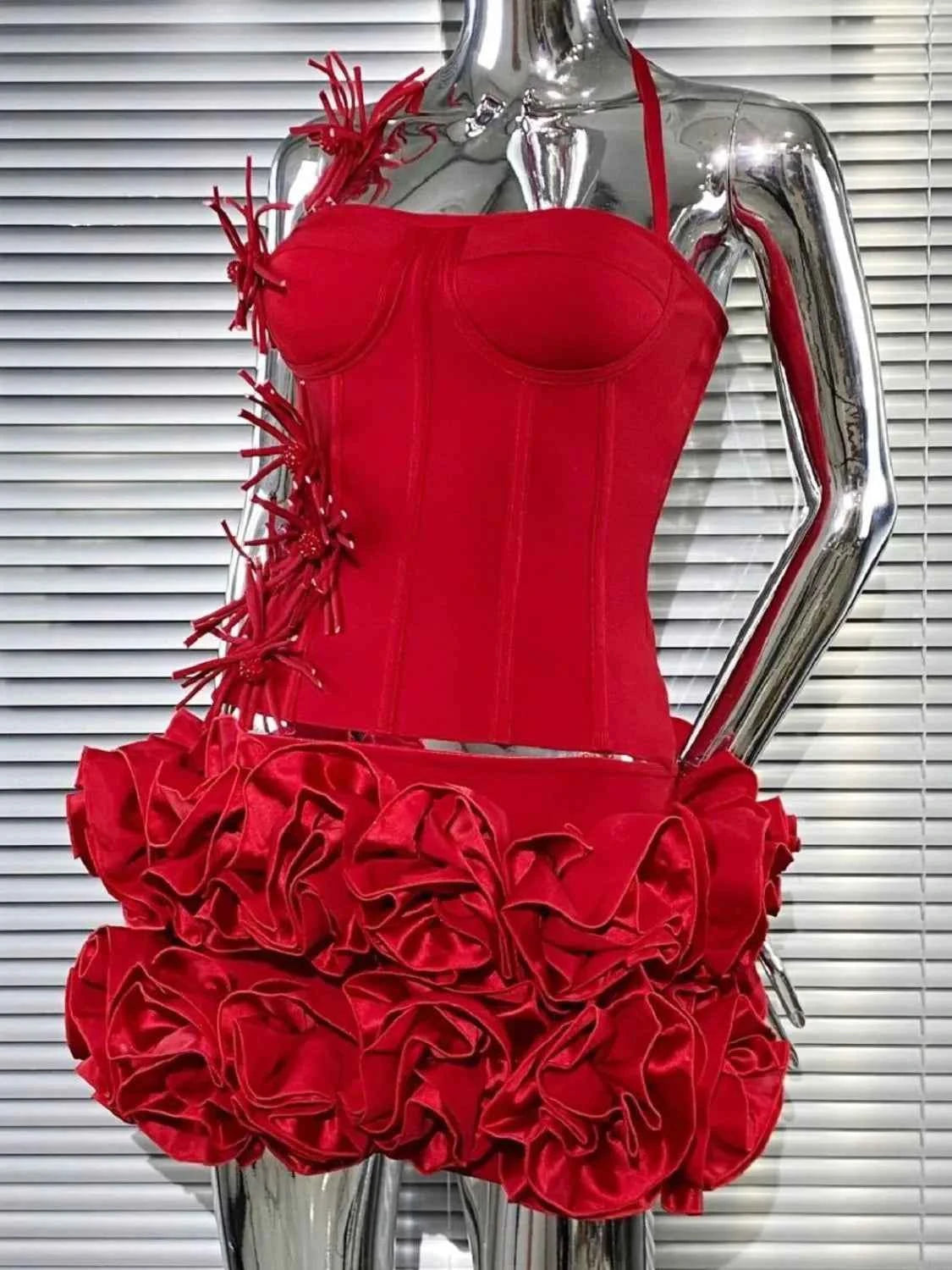 Halter Neck Cami and Flower Mini Skirt Set Red 294cff4d-64eb-40a6-904c-7e79bd797562-Max-Origin