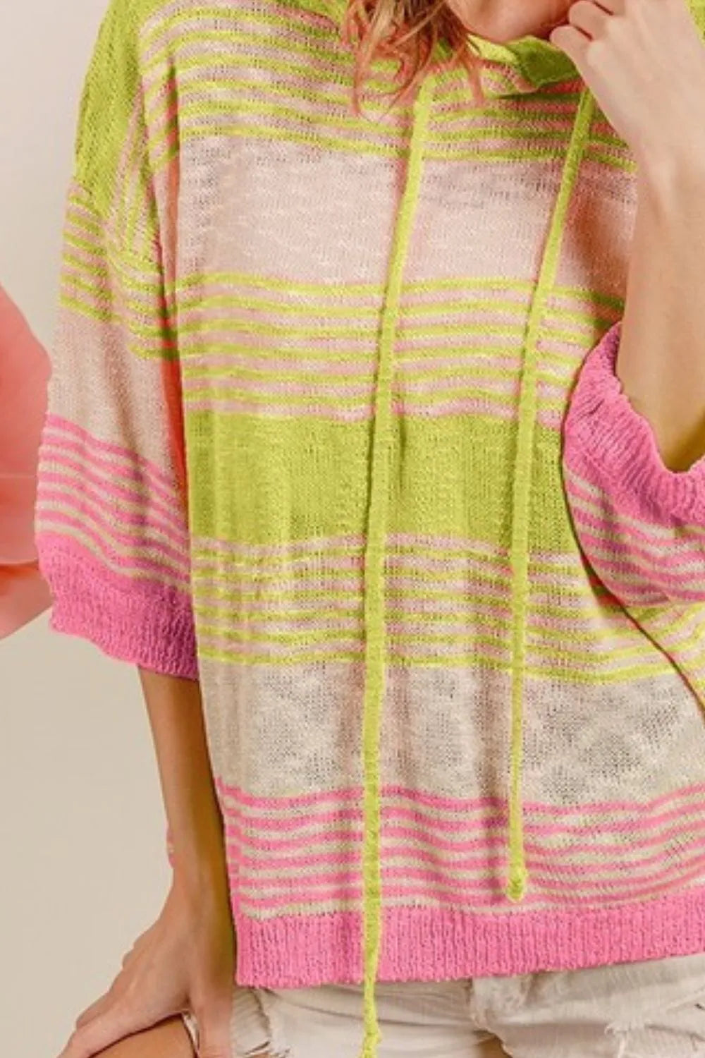 BiBi Short Sleeve Stripe Low Gauge Knit Hoodie 296b05d6-ff8e-4a81-8317-fb6e1f28153b-Max-Origin