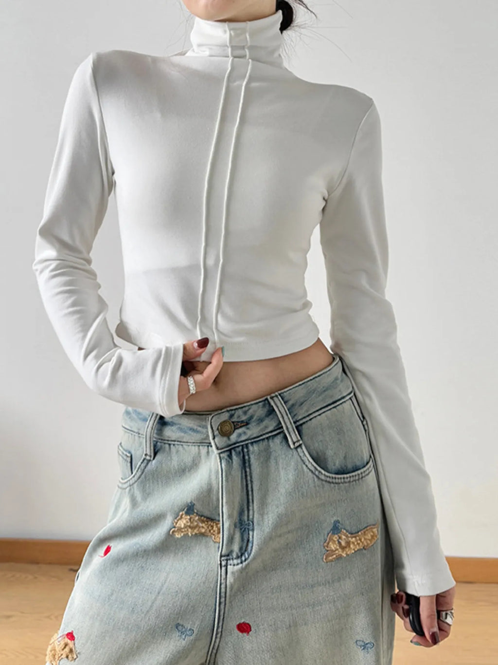 High Neck Long Sleeve Cropped T-Shirt 2a2c51ed3a69416aa36ffa0a82fe97b0-Max-Origin