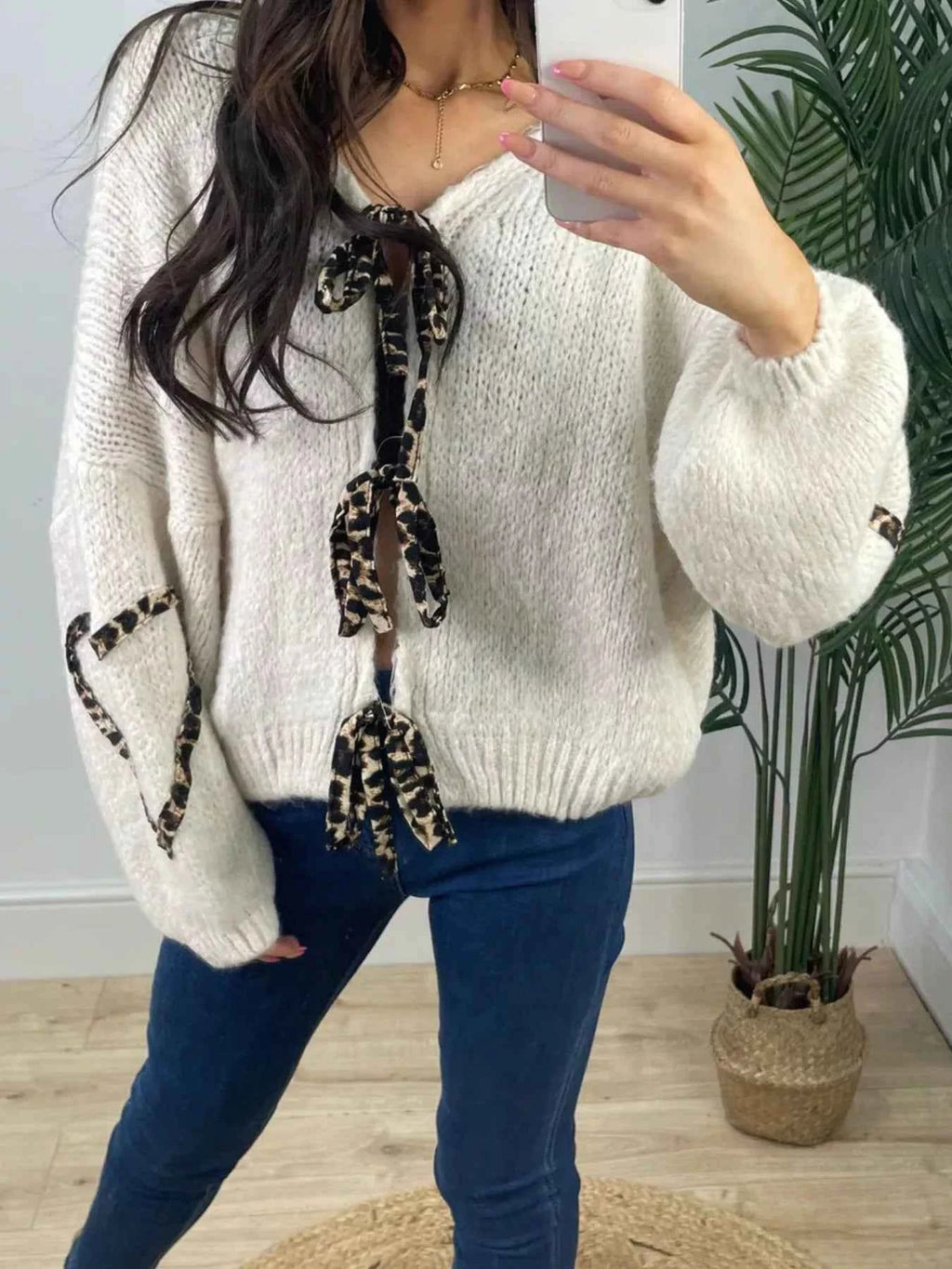 Tie Front Long Sleeve Sweater Ivory White 2a651166-ce98-40a2-9d72-07ef53e18c4e-Max-Origin