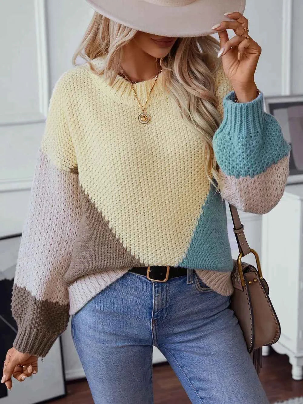 Color Block Round Neck Dropped Shoulder Sweater Cream 2a6fcd03-eeb8-44c1-914f-320110df6a0d-Max
