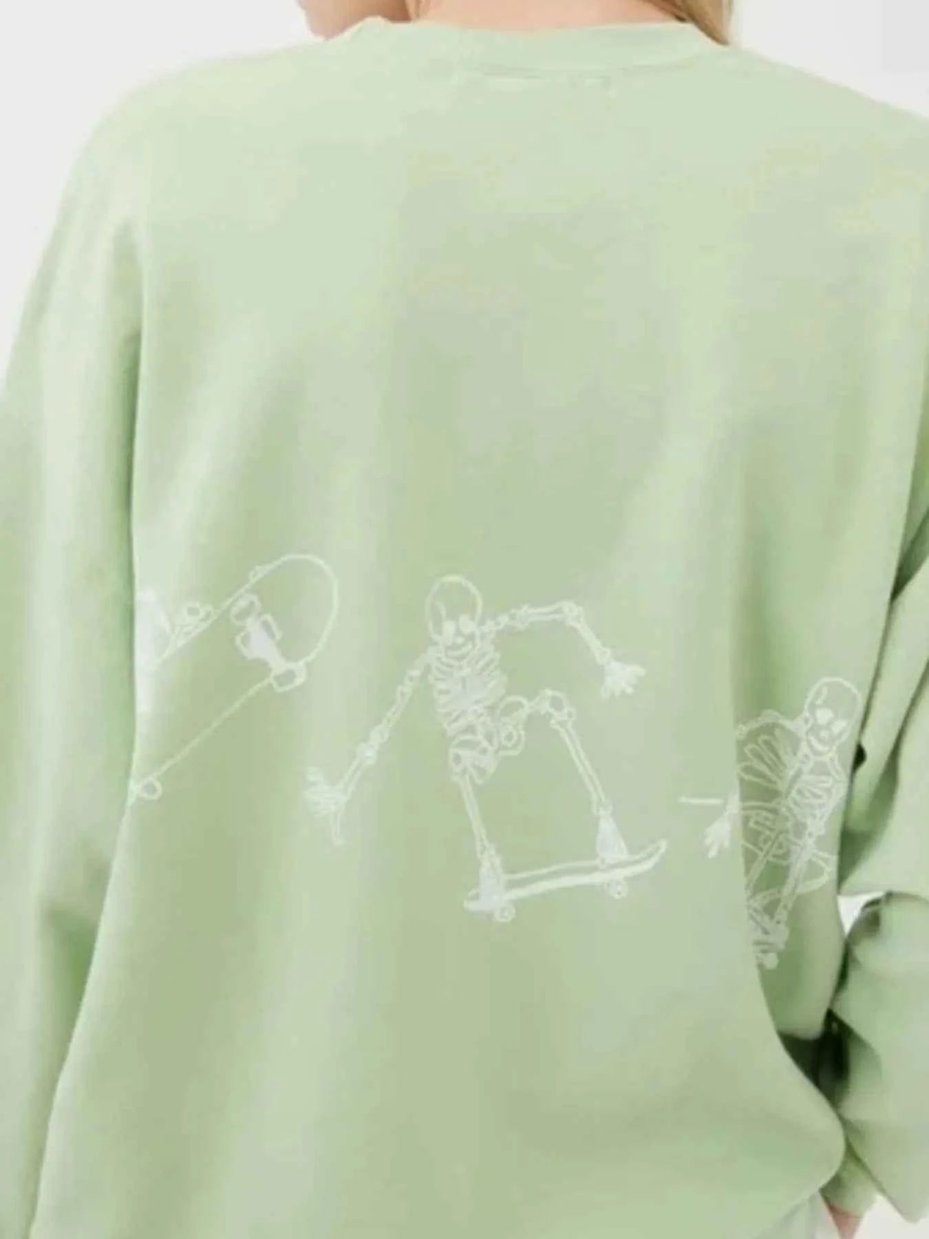 Skeleton Graphic Oversized Sweatshirt 2a9d36dc-d27b-47ee-b9e1-fef0f709fbf9-Max-Origin