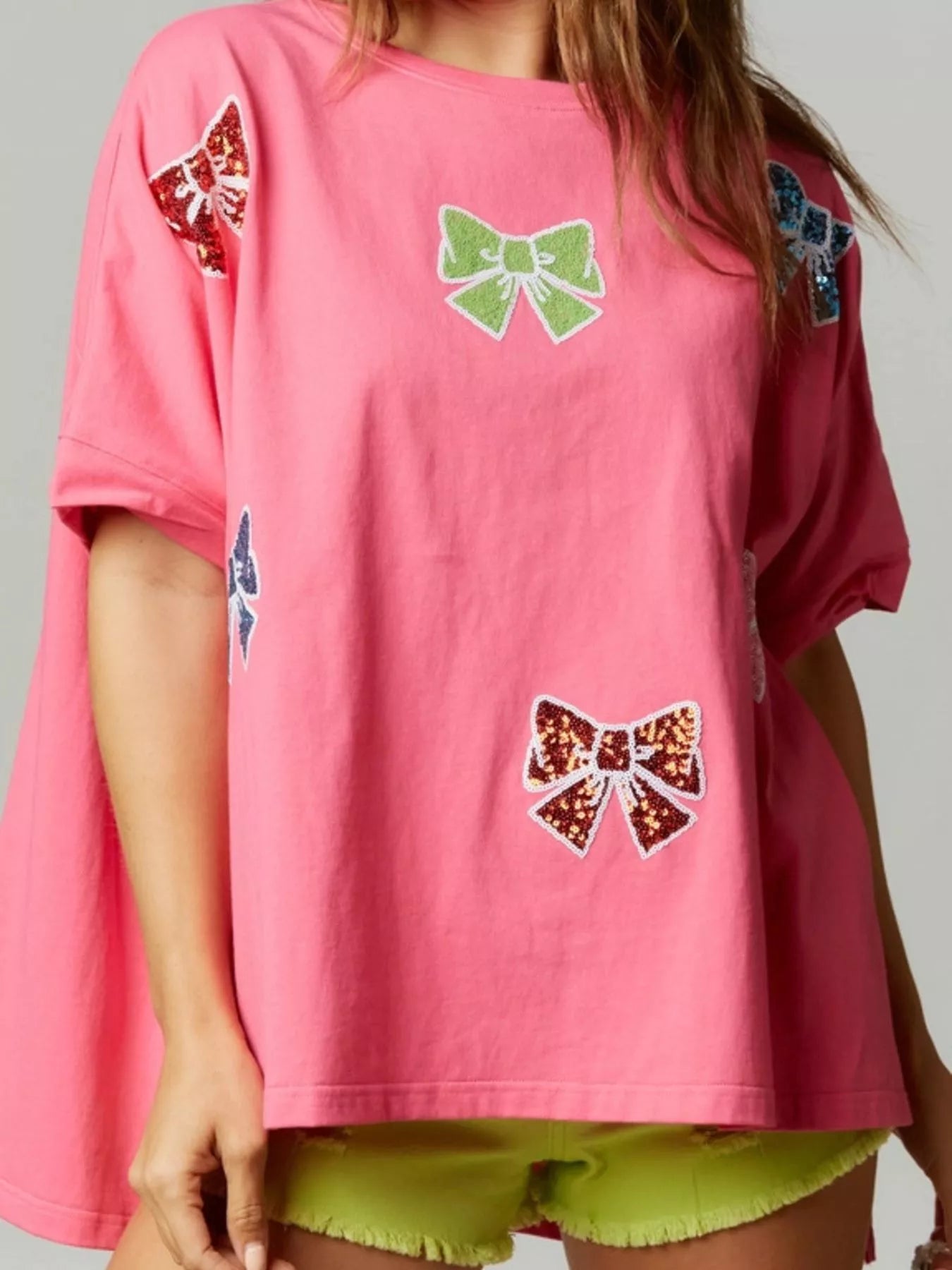 Sequin Bow Round Neck T-Shirt Pink 2ab18a47-45d9-4845-a4dc-49dbb33a44e6-Max-Origin