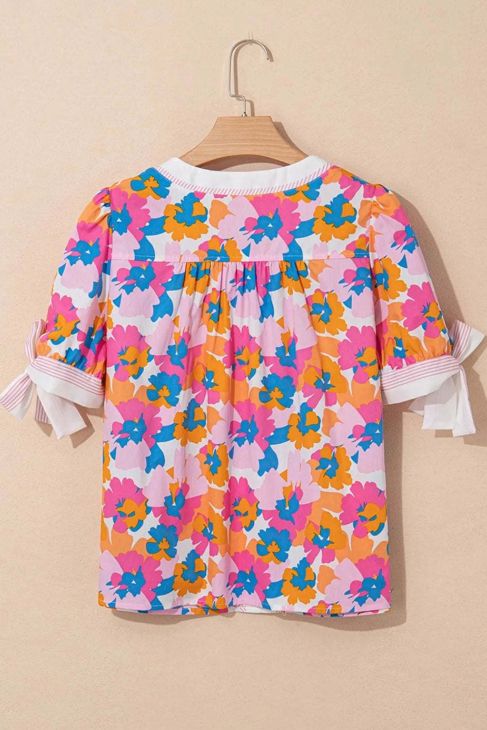 Floral Striped Edge V Neck Knotted Short Sleeve Blouse 2c4b1555-1d26-4d97-98e6-6762c045ec16-Max-Origin