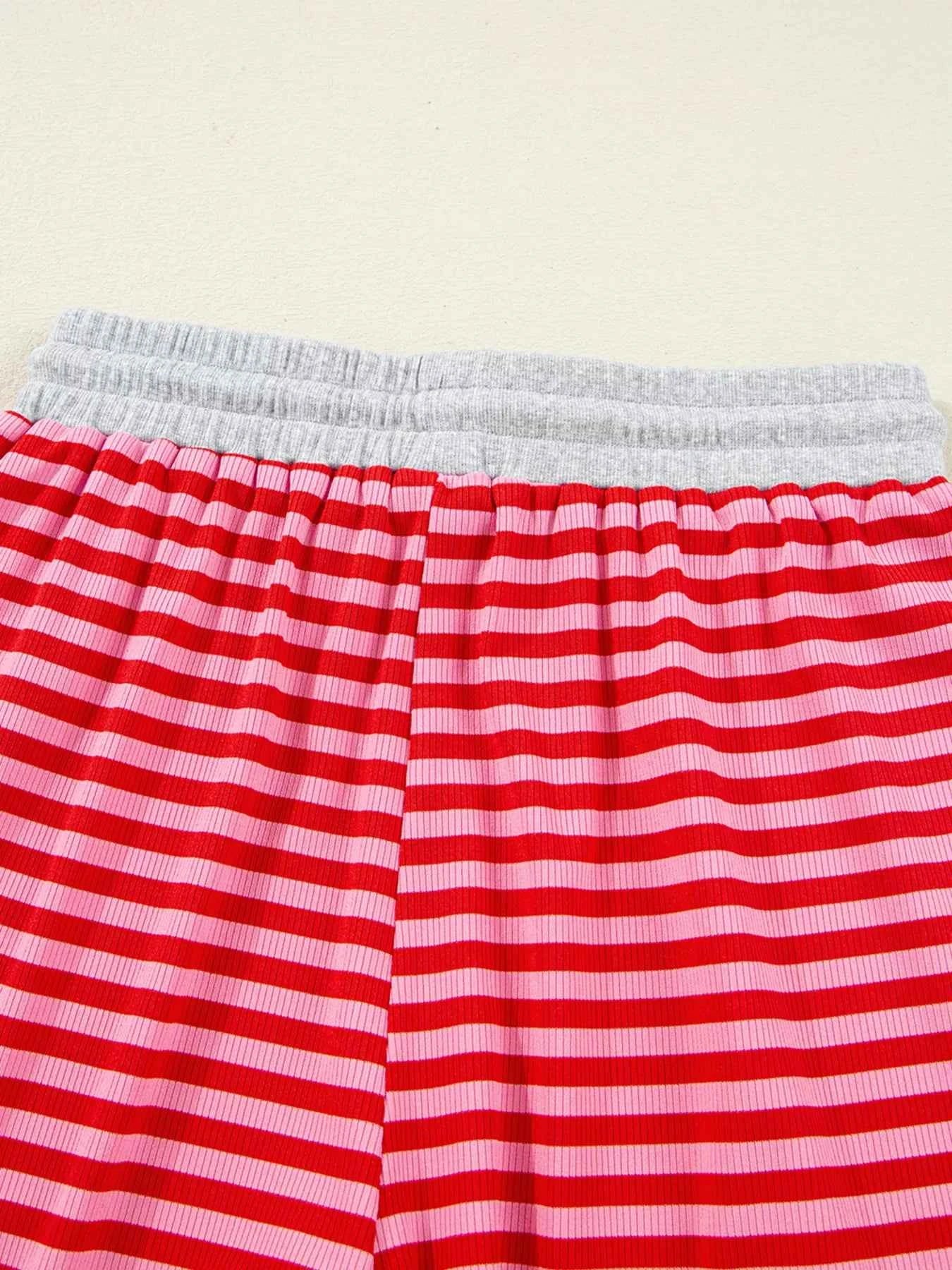 Stripe Drop Shoulder Baggy Top and Shorts Casual Set 2c9625e72ce14dad96476d1ad5fd93cf-Max-Origin