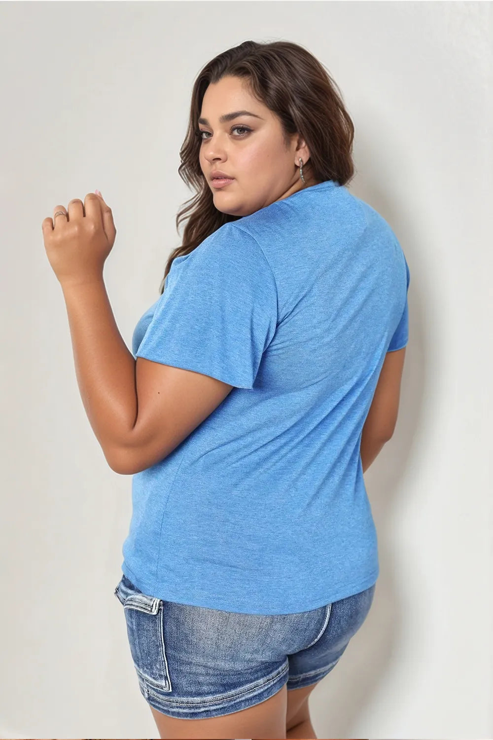 Double Take Ruched V-Neck Short Sleeve T-Shirt 2d1f4e5e-9b9c-4acb-8786-457c7967ef51-Max