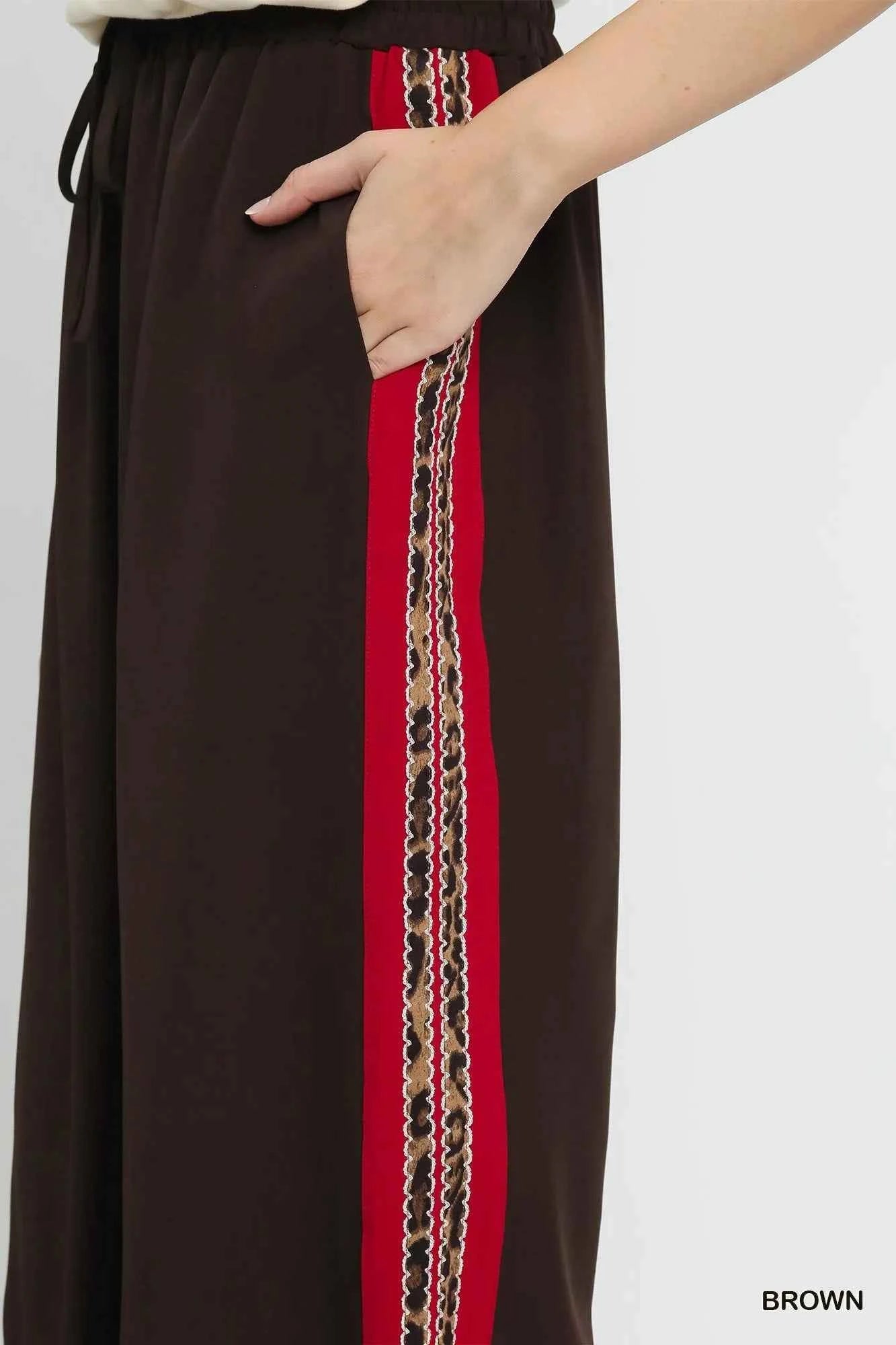 Umgee Wide Leg Pants with Contrast Side Trim 2d82a216-a5d8-4ba2-b808-cd0652ef7c49-Max-Origin