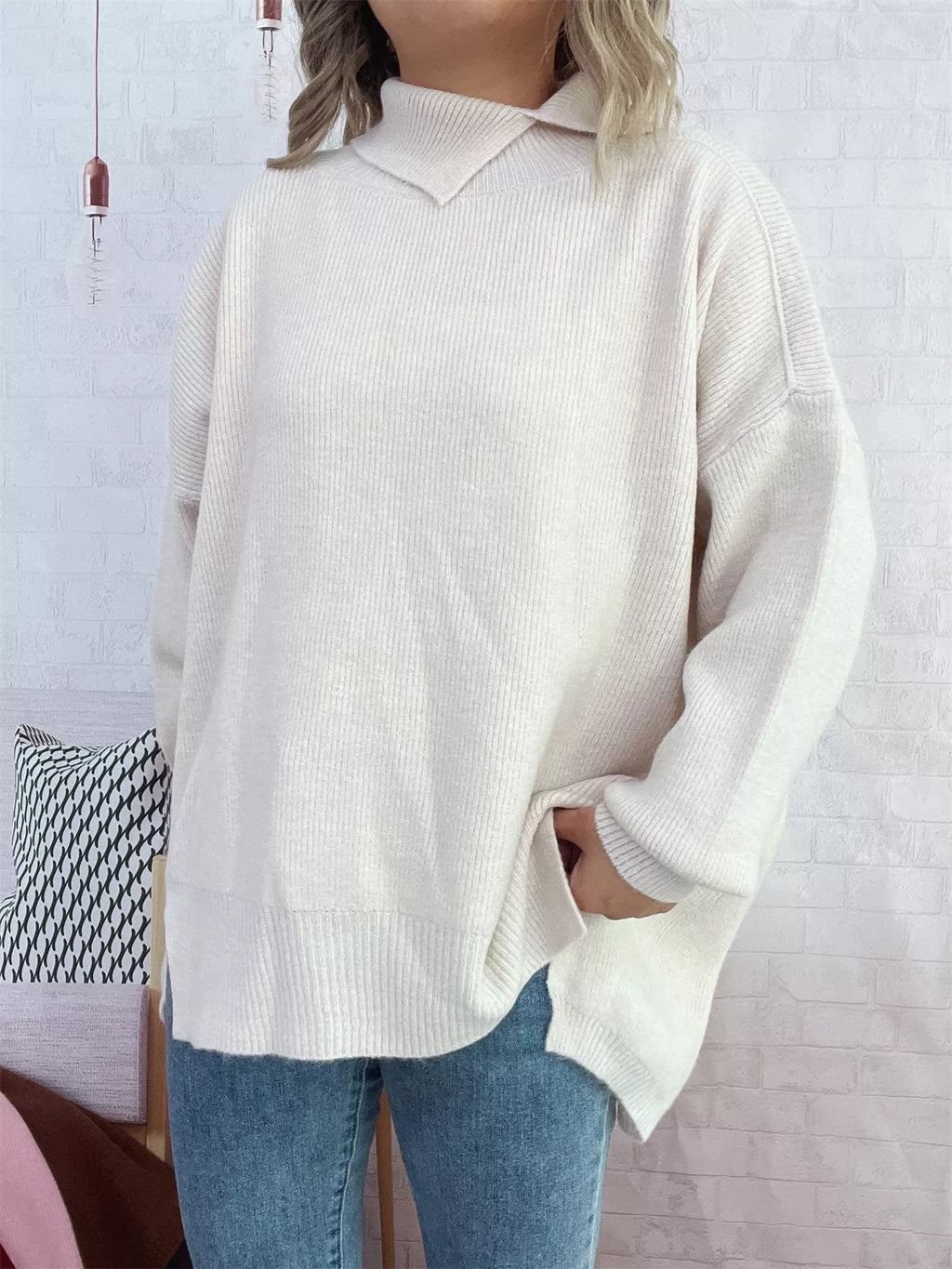 Slit Turtleneck Long Sleeve Sweater 2d8bd433-f11e-4334-a3d5-63ccab25c1f9-Max-Origin