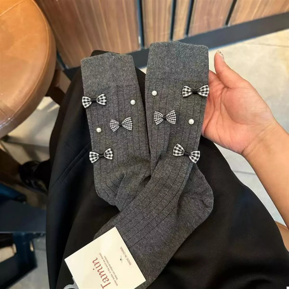 Pearl Detail Bow Crew Socks Dark Gray One Size 2e363898-af04-4c44-93d7-709964b2d8e0-Max-Origin