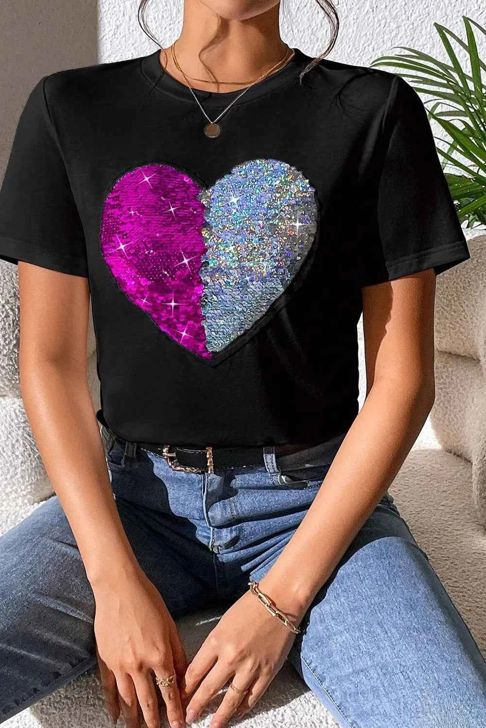 Heart Sequin Round Neck Short Sleeve T-Shirt 2e3f79c4-0dfb-47f9-bbfe-1e336b768032-Max