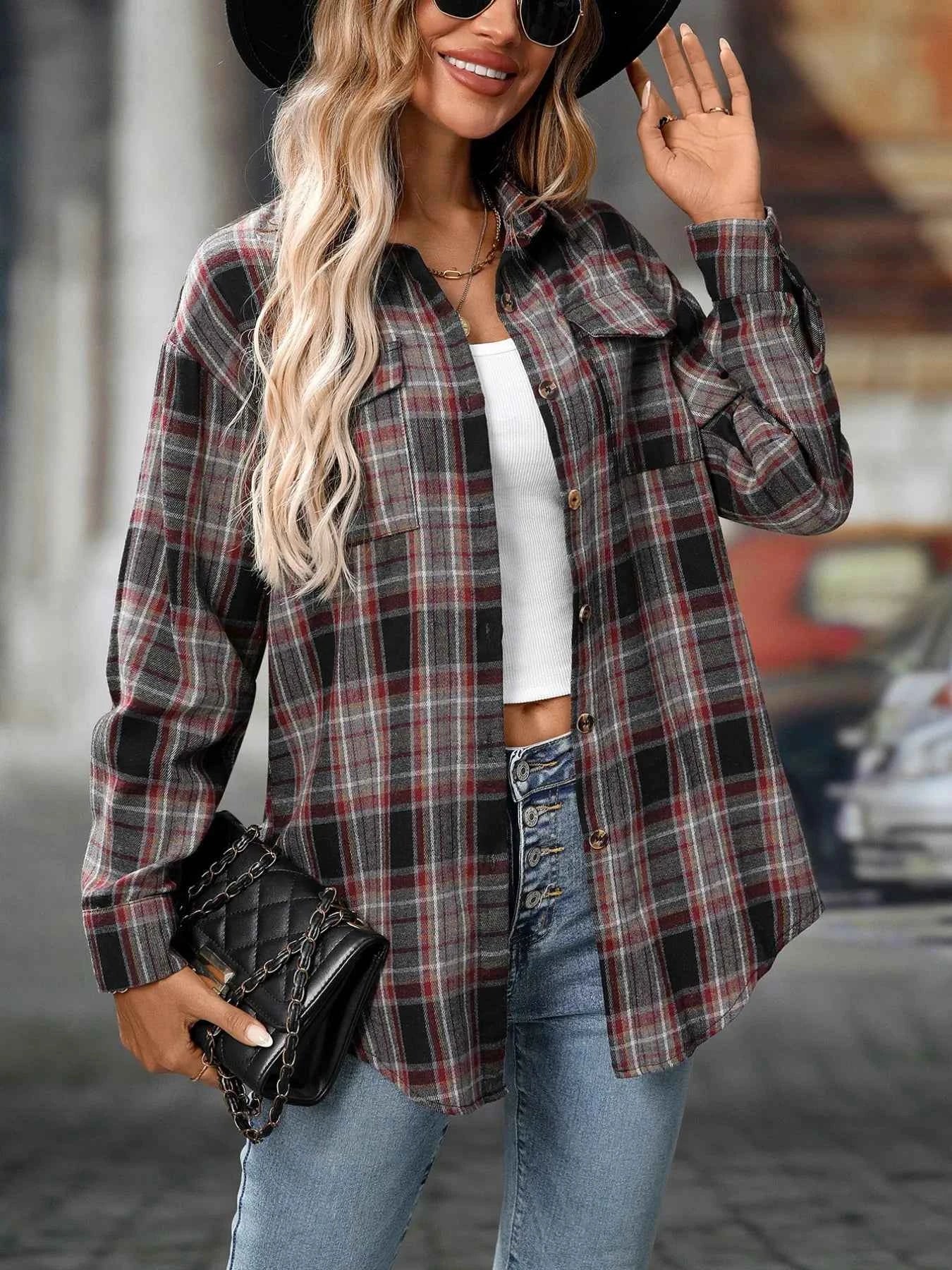 Oversized Plaid Button-Up Shirt 305a27a8-2723-4736-940d-8e7e62fcb2da-Max-Origin
