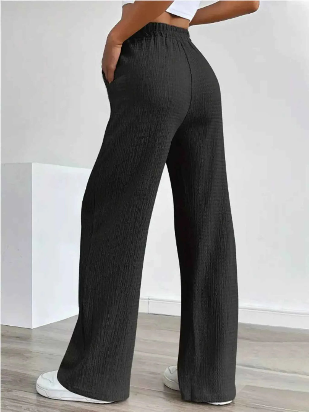 Texture Wide Leg Pants 3104c122d19d4f53b14fe59cccee6ea1-Max-Origin