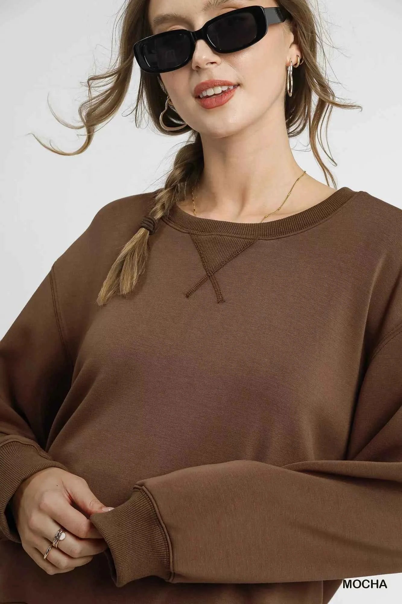 Umgee Round Neck Long Sleeve Fleece Sweatshirt 311d26fd-0b3a-48bd-85f6-18deb2394ef5-Max-Origin