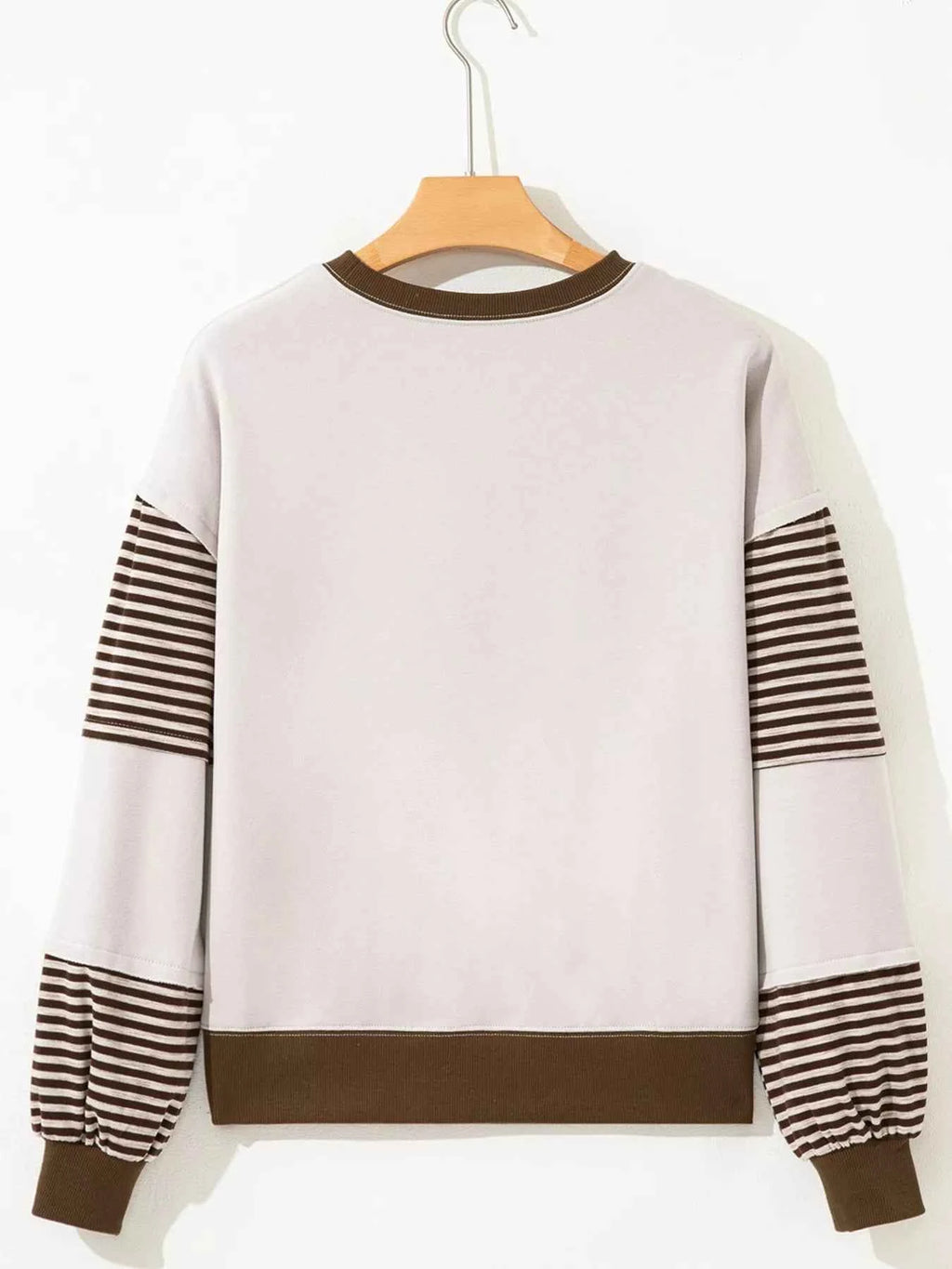 Contrast Striped Long Sleeve Sweatshirt 312b76ee53e04047bc3cd65b6cfe13cc-Max-Origin