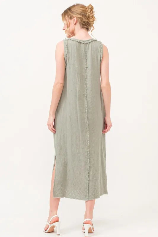 And The Why Washed Gauzed Patch Pocket Tank Midi Dress 31f324b91f644ad6a86c08c8db97fdfa-Max-Origin