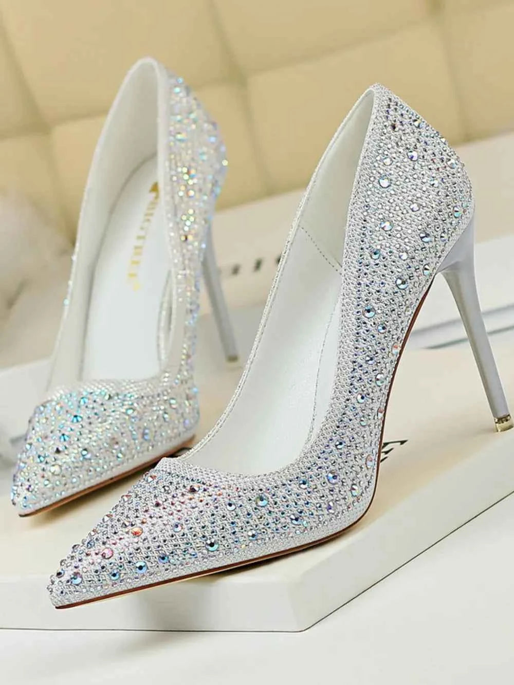 Point Toe Rhinestone Decor Stiletto Pumps White 32021fdc-66c5-4506-9e8c-be69c4886bae-Max