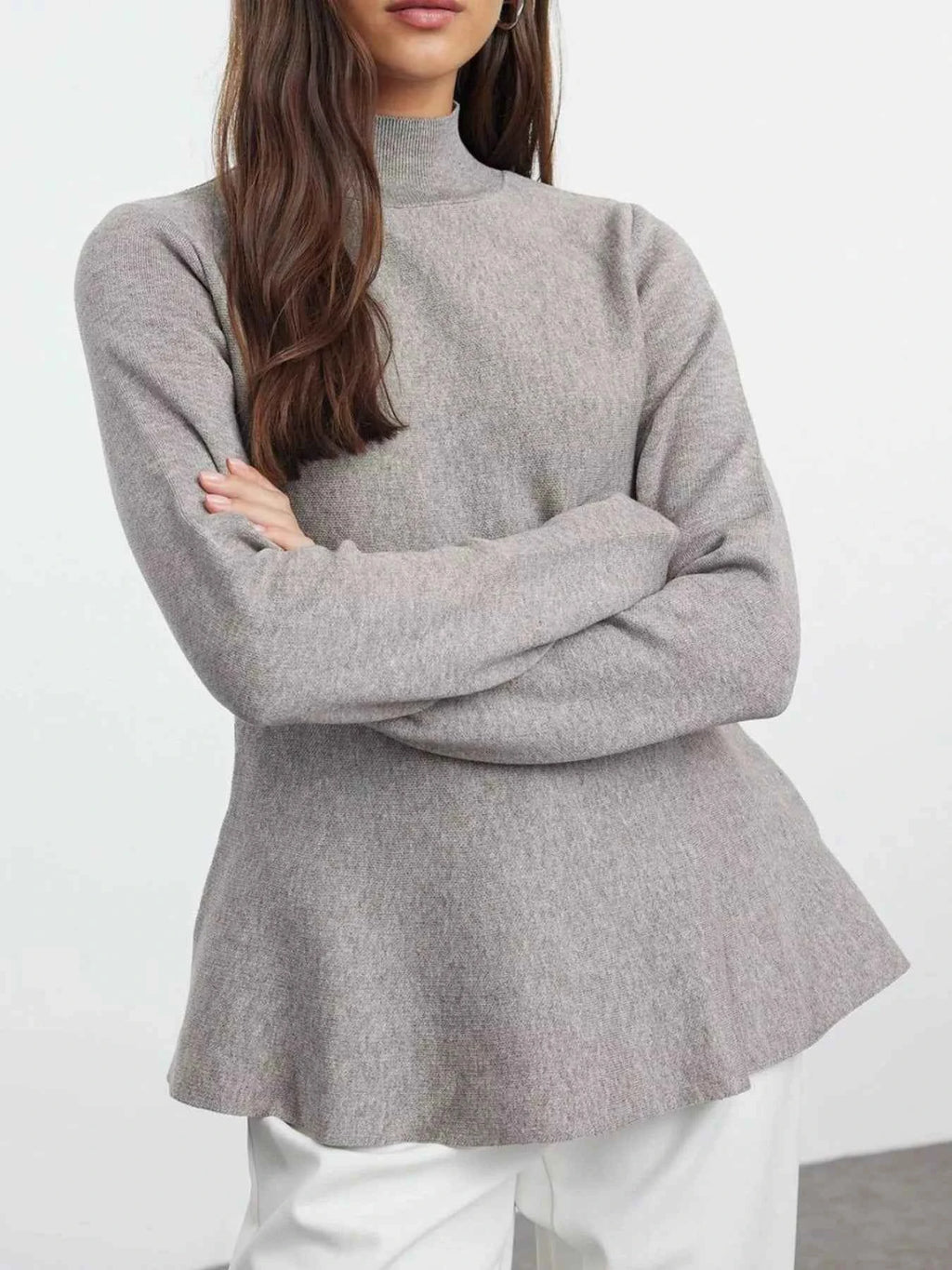 Mock Neck Long Sleeve Sweater Grey 3261d091-f00d-4500-825d-f9616e35108e-Max-Origin