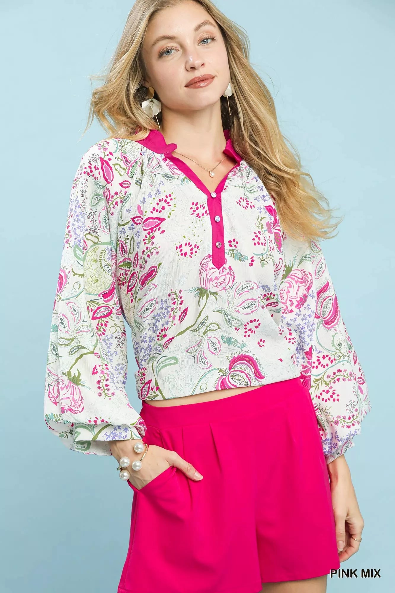 Umgee Paisley Floral Contrast Trim Blouse 33a1b8a4-a386-4349-b7cf-623957200102-Max-Origin