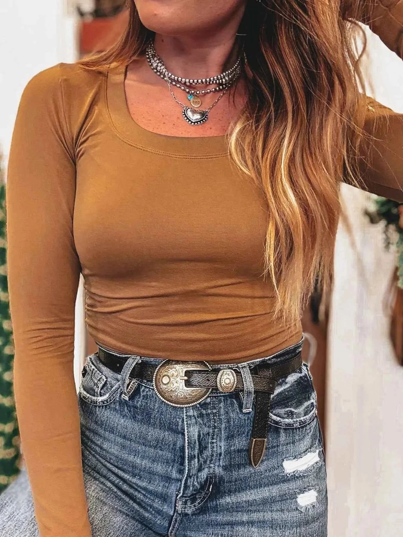 Long Sleeve Crop T-Shirt 34c6980e-f106-47c4-afe5-2c37f69bba09-Max-Origin