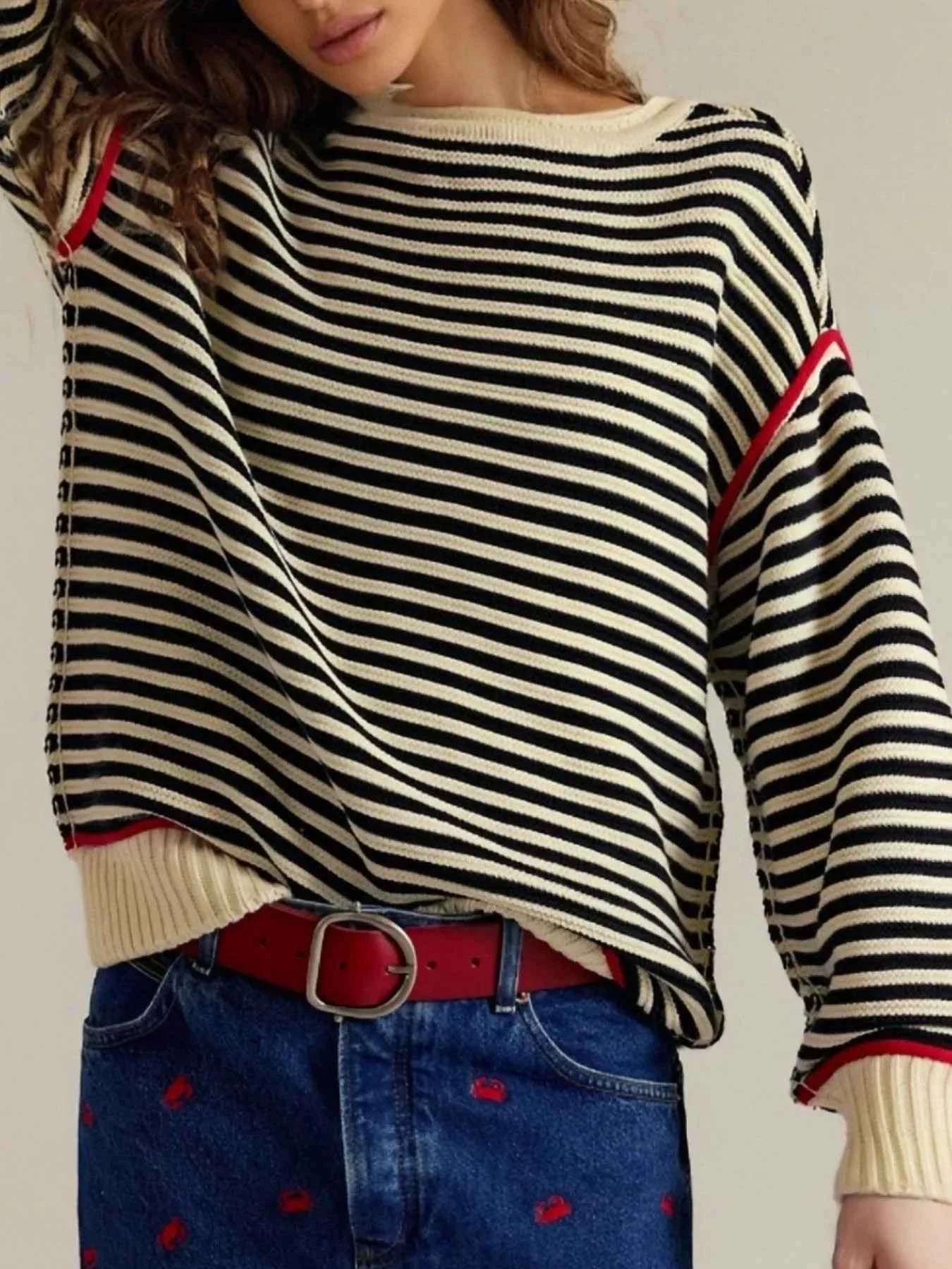 Striped Round Neck Long Sleeve Sweater 3525af88-e3e3-4cc0-90c9-7e0ffc9157ef-Max-Origin