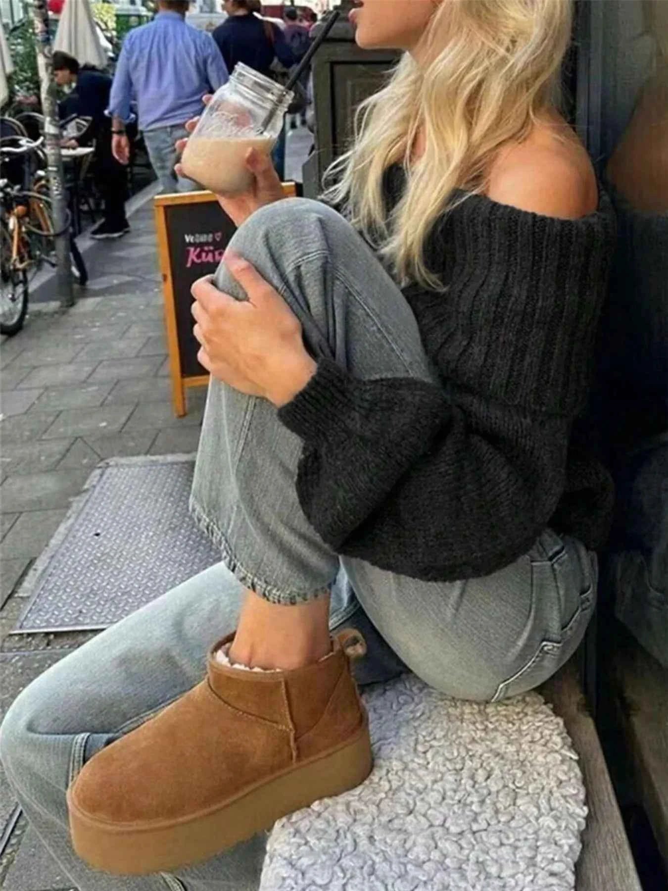 Off-Shoulder Ribbed Long Sleeve Sweater 354ffa3751be4074b977316dd712e18b-Max-Origin