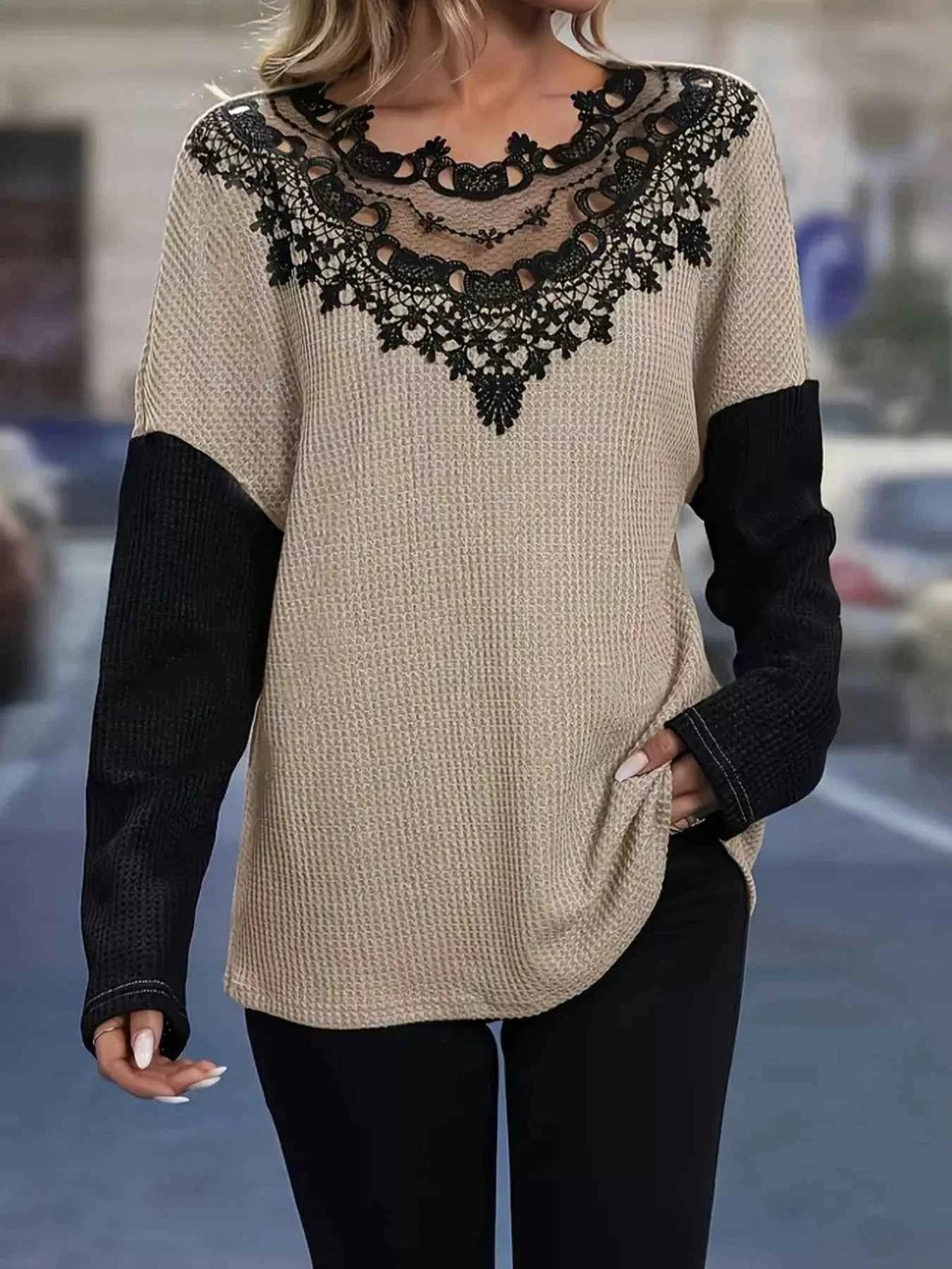 Lace Detail Color Block Long Sleeve T-Shirt 3674f262-379c-4cb5-9dc6-a6ff06da1b07-Max-Origin